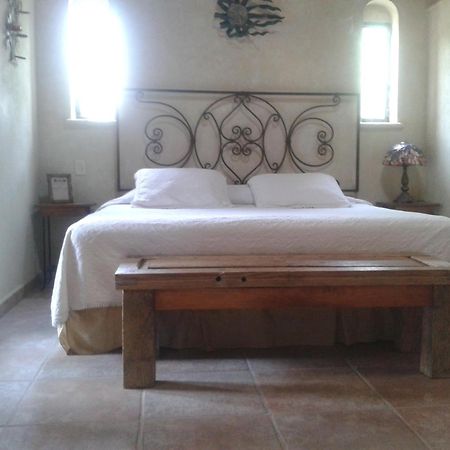 Hotel Boutique Casa Angelitos ซานมิเกล เด อาเญนเด ภายนอก รูปภาพ